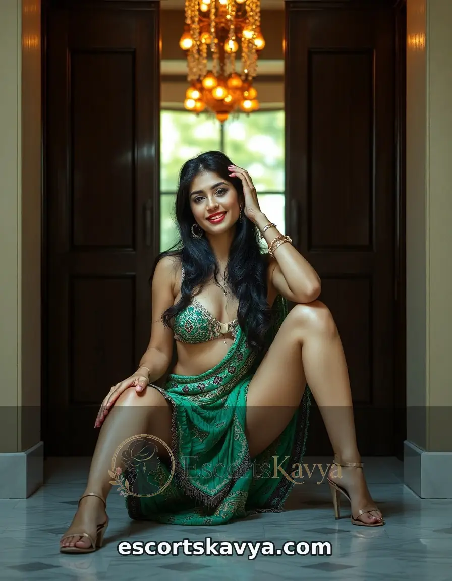 Charu Chauhan VIP escort in Manali